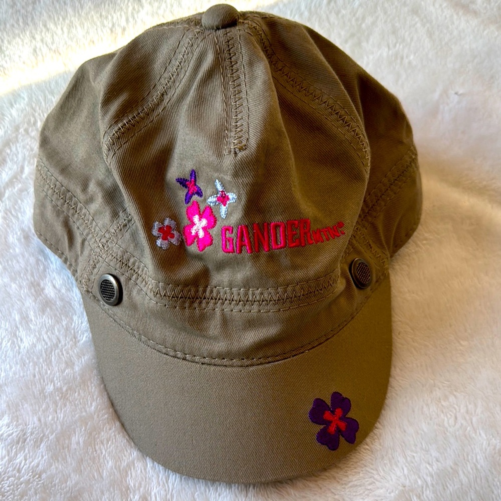 💖3/$15💖 Gander Mntn. Embroidered Floral Kids Hat